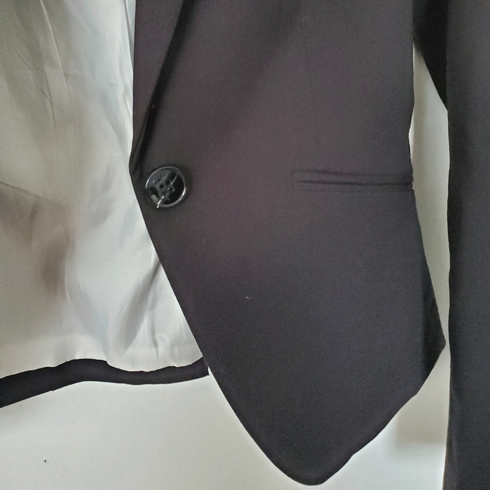 H&M Fitted One-button Blazer - Picture 5 of 10
